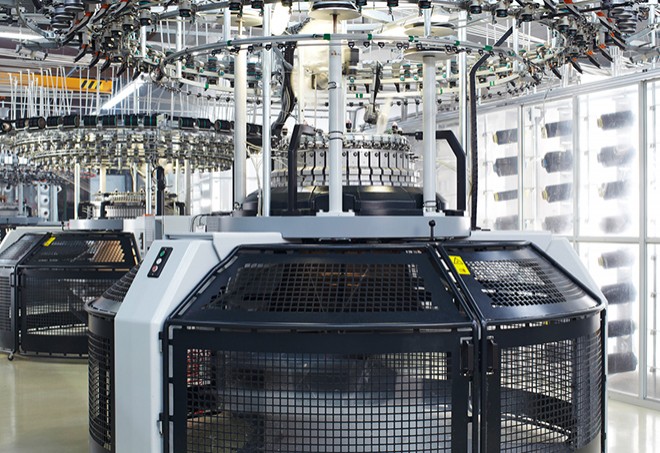 Loeffler-Strickmaschine